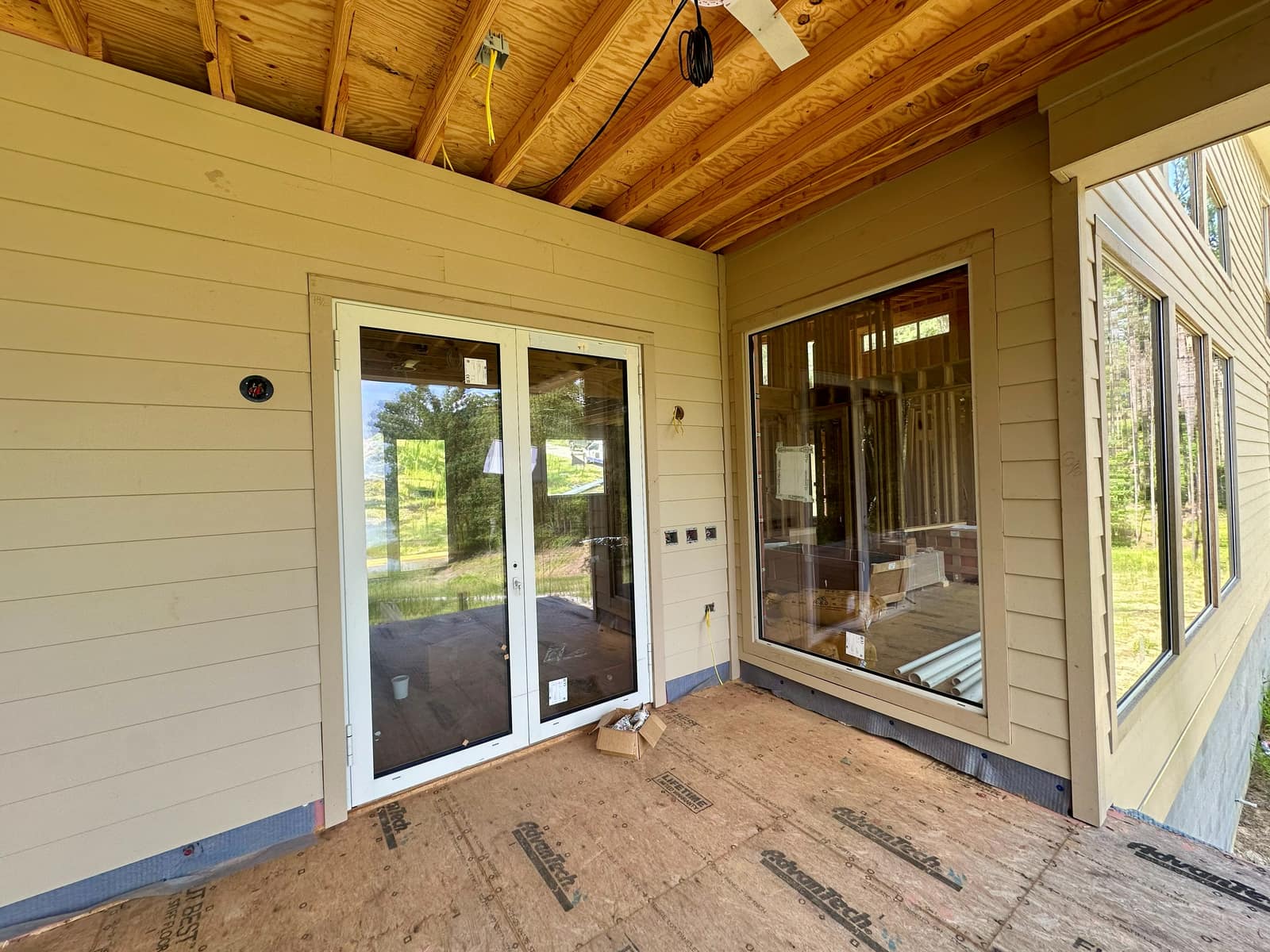 The same elevation from the opposite corner.